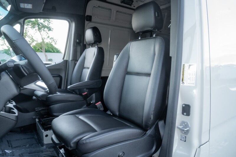 2026 Mercedes-Benz Sprinter Crew Van 2500 High Roof I4 Diesel HO 170" AWD Peoria AZ