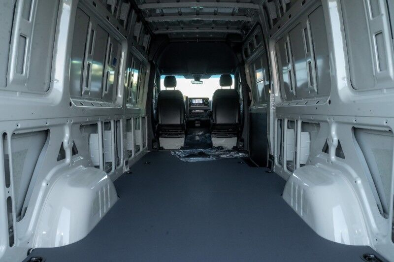 2026 Mercedes-Benz Sprinter Crew Van 2500 High Roof I4 Diesel HO 170" AWD Peoria AZ