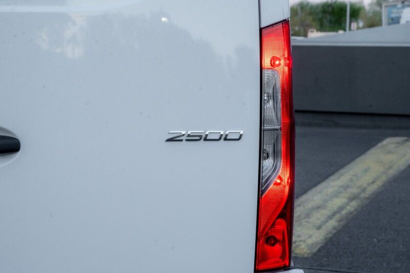 2026 Mercedes-Benz Sprinter Crew Van 2500 High Roof I4 Diesel HO 170" RWD Peoria AZ