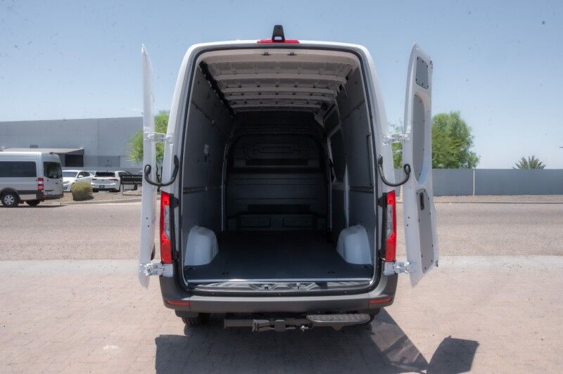 2026 Mercedes-Benz Sprinter Crew Van 2500 Standard Roof I4 Diesel 144" RWD Peoria AZ