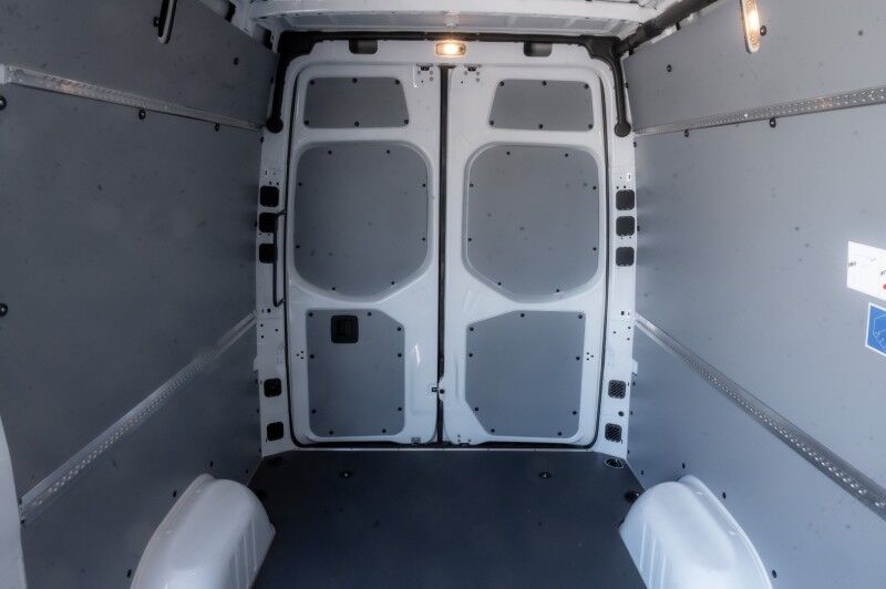 2026 Mercedes-Benz Sprinter Crew Van 2500 Standard Roof I4 Diesel 144" RWD Peoria AZ