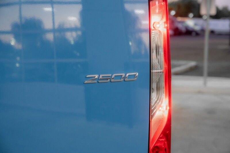 2026 Mercedes-Benz Sprinter Crew Van 2500 Standard Roof I4 Diesel 144" RWD Peoria AZ