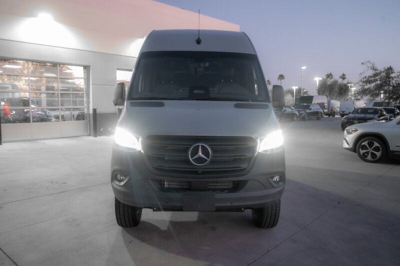 2026 Mercedes-Benz Sprinter Crew Van 2500 Standard Roof I4 Diesel HO 144" AWD