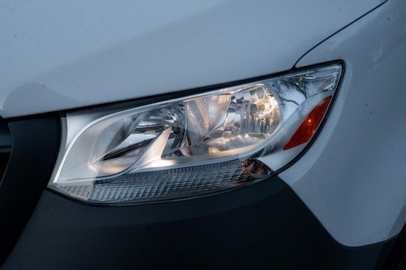 2026 Mercedes-Benz Sprinter Crew Van 2500 Standard Roof I4 Diesel HO 144" RWD Peoria AZ