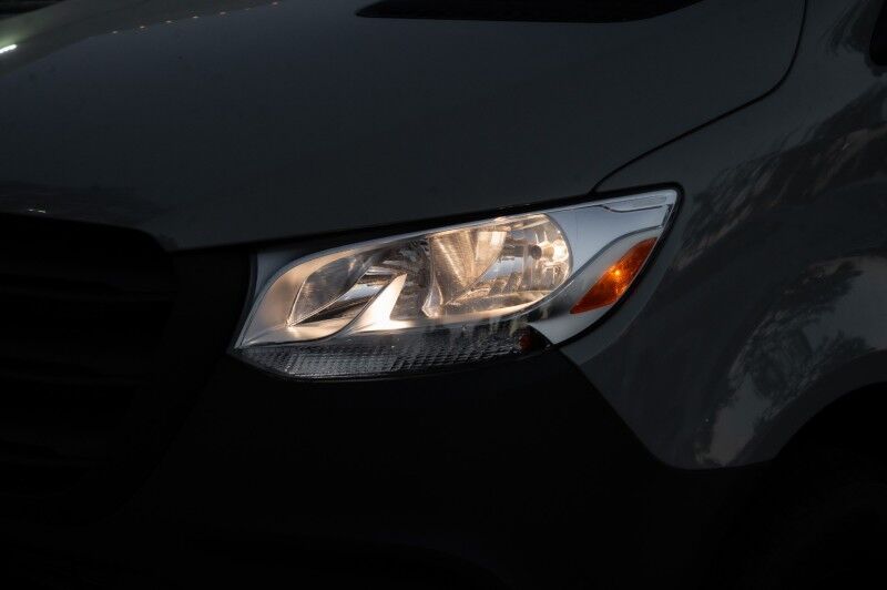 2026 Mercedes-Benz Sprinter Crew Van 2500 Standard Roof I4 Diesel HO 144" RWD Peoria AZ