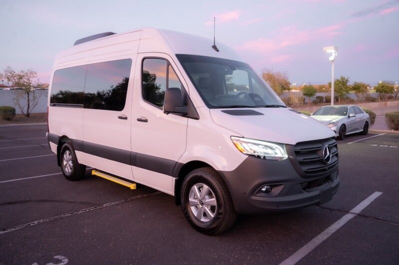 2026 Mercedes-Benz Sprinter Passenger Van 2500 High Roof I4 Diesel HO 144" RWD Select