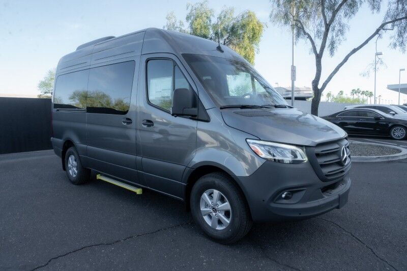 2026 Mercedes-Benz Sprinter Passenger Van 2500 High Roof I4 Diesel HO 144" RWD Select
