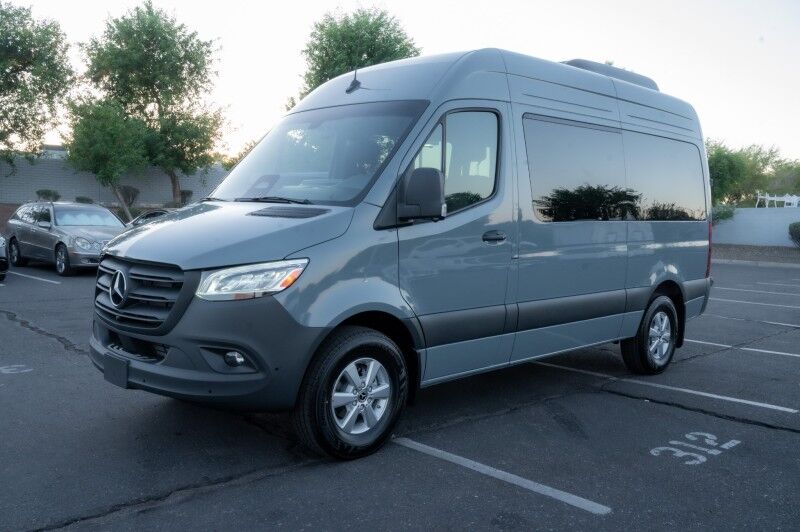 2026 Mercedes-Benz Sprinter Passenger Van 2500 Standard Roof I4 Diesel HO 144" RWD