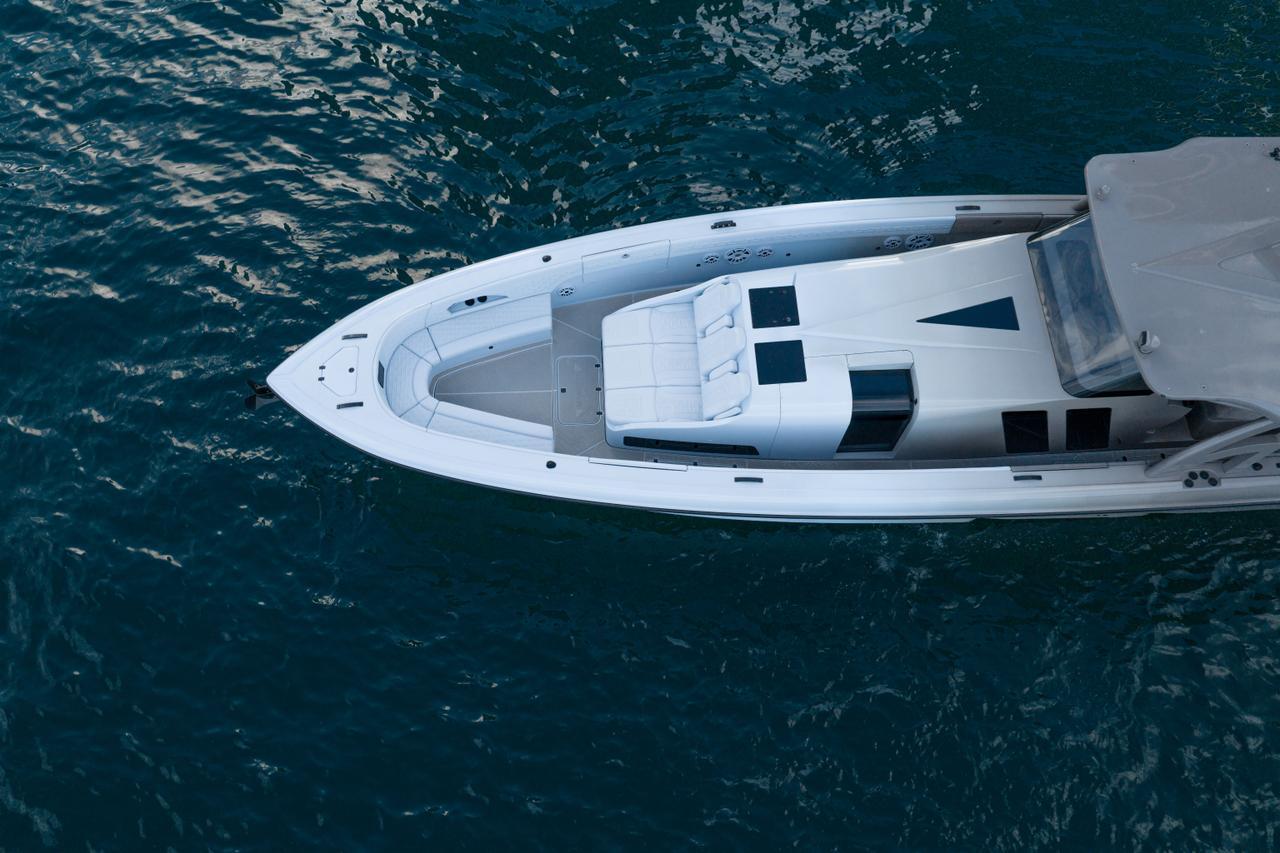 2026 Midnight Express 52 Mansory Miami FL