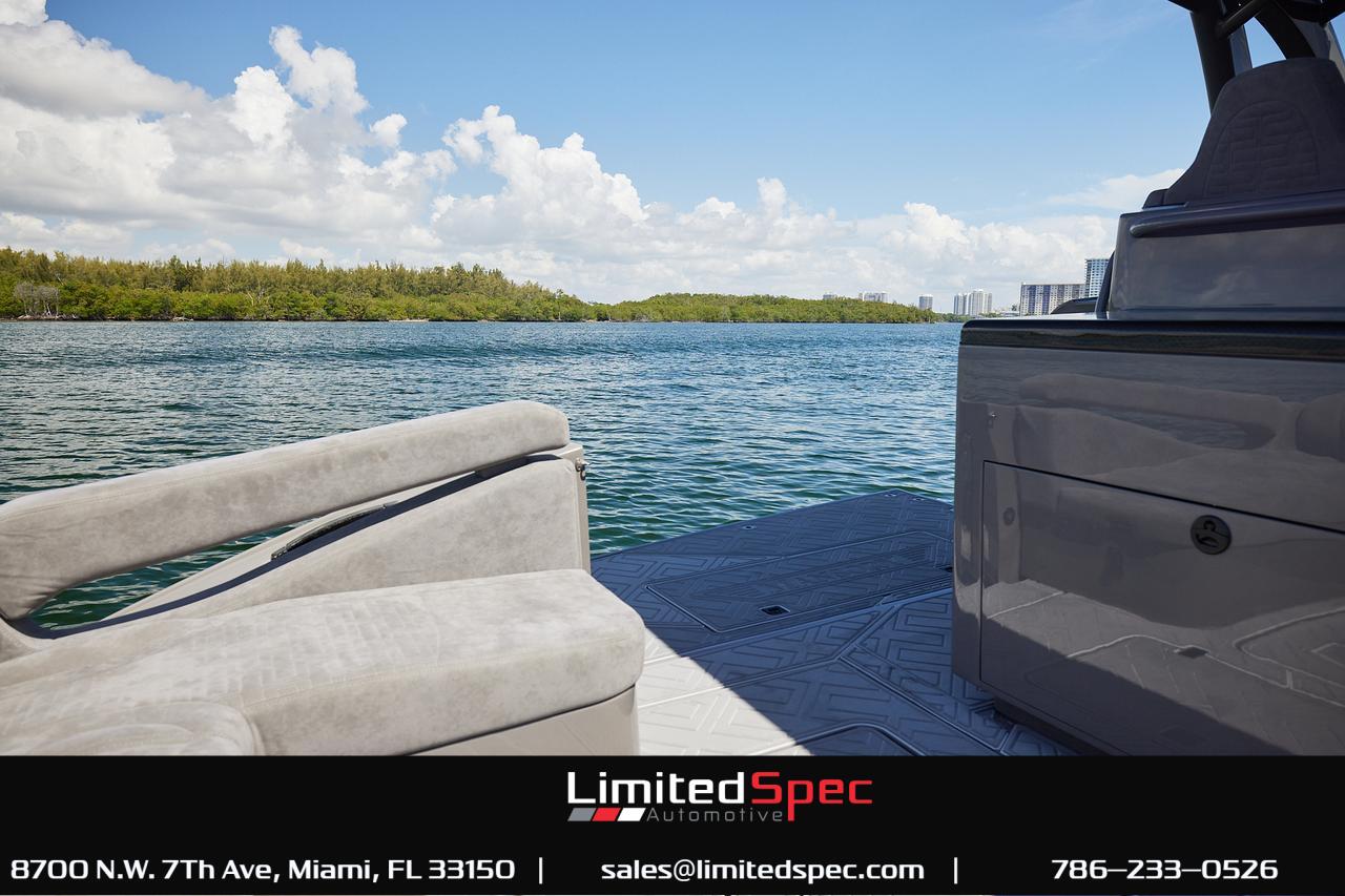 2026 Midnight Express 52 Mansory Miami FL