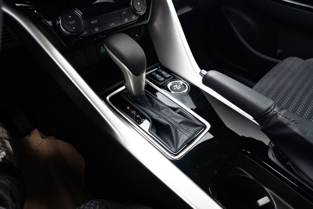 2026 Mitsubishi Eclipse Cross LE Milwaukie OR