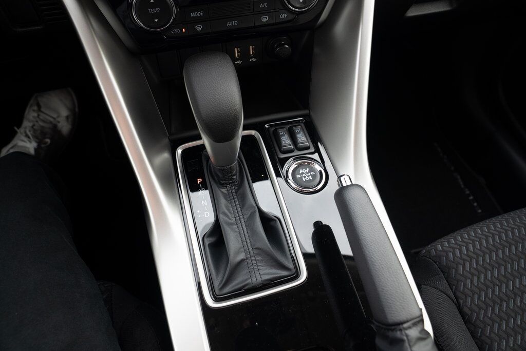 2026 Mitsubishi Eclipse Cross LE Milwaukie OR