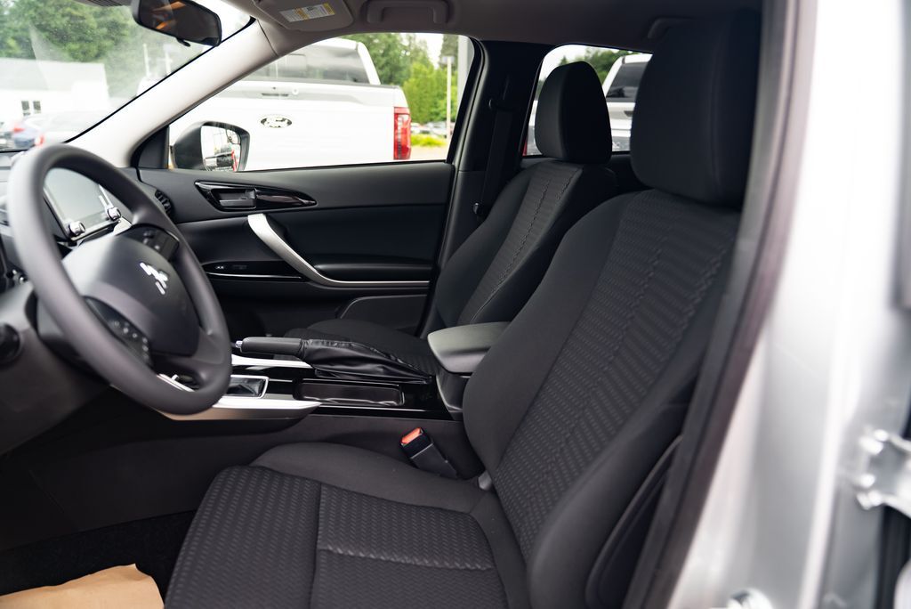 2026 Mitsubishi Eclipse Cross LE Milwaukie OR