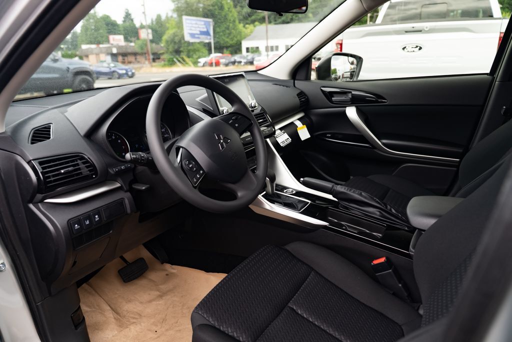 2026 Mitsubishi Eclipse Cross LE Milwaukie OR