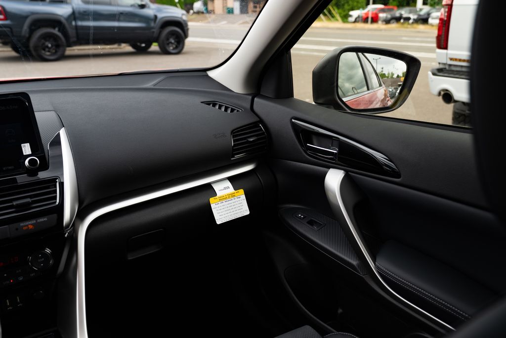 2026 Mitsubishi Eclipse Cross SE Milwaukie OR