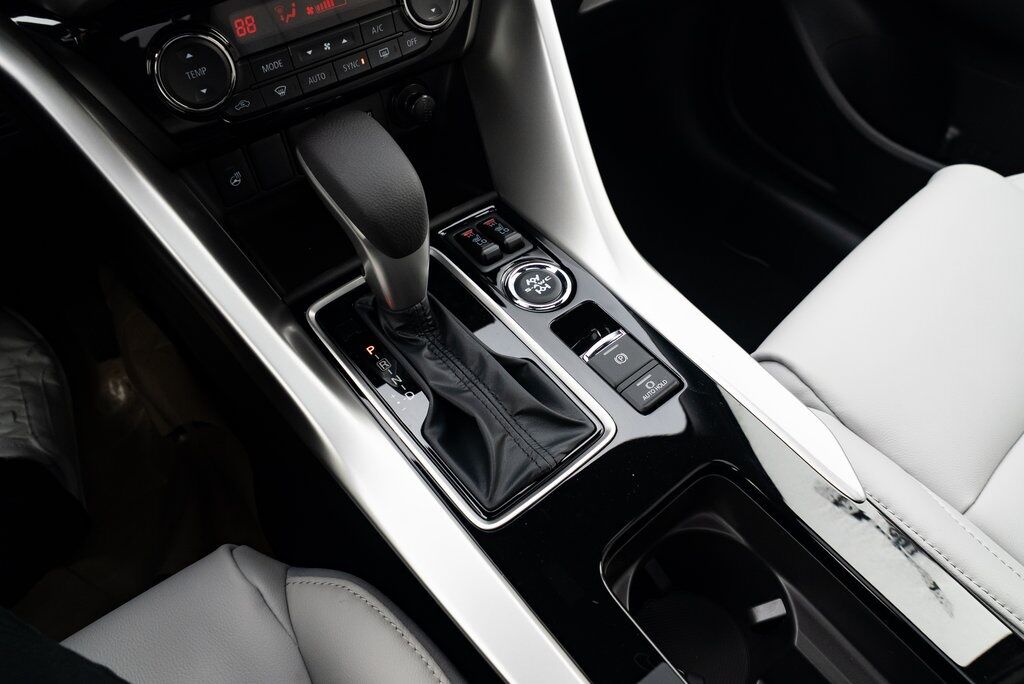 2026 Mitsubishi Eclipse Cross SEL Milwaukie OR