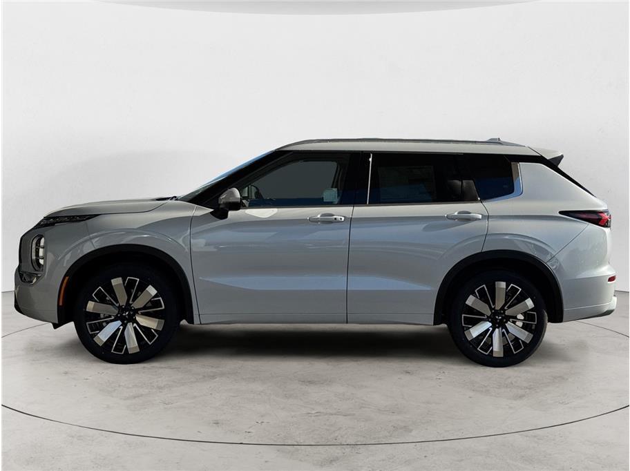 2026 Mitsubishi Outlander Black Edition Sport Utility 4D