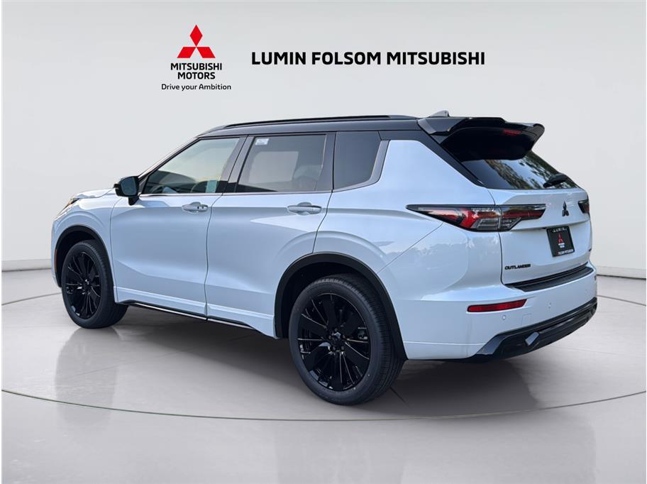 2026 Mitsubishi Outlander Black Edition Sport Utility 4D