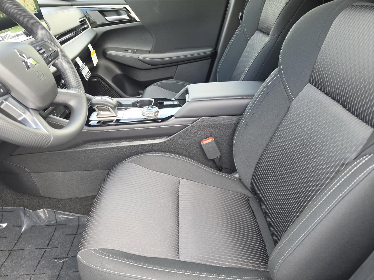 2026 Mitsubishi Outlander ES Chattanooga TN