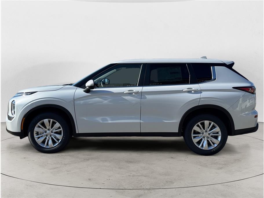 2026 Mitsubishi Outlander ES Sport Utility 4D