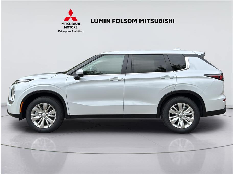 2026 Mitsubishi Outlander ES Sport Utility 4D