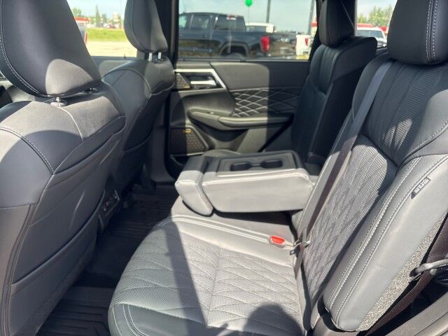 2026 Mitsubishi Outlander GT Whitecourt AB