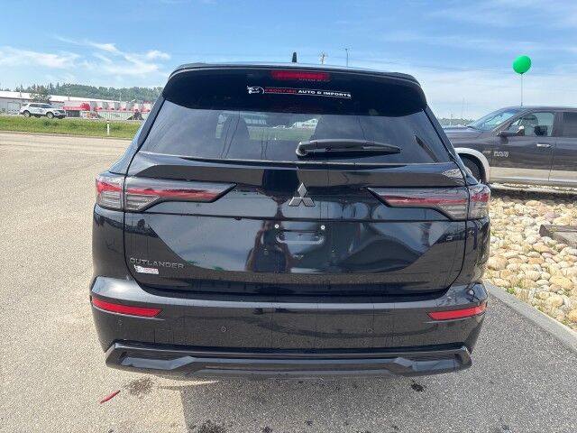 2026 Mitsubishi Outlander GT Whitecourt AB