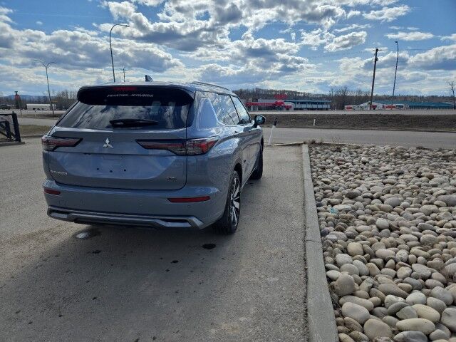 2026 Mitsubishi Outlander GT Whitecourt AB