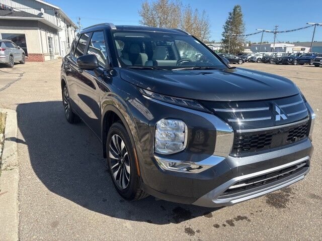 2026 Mitsubishi Outlander LE Whitecourt AB