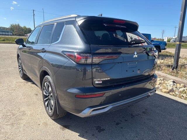 2026 Mitsubishi Outlander LE Whitecourt AB