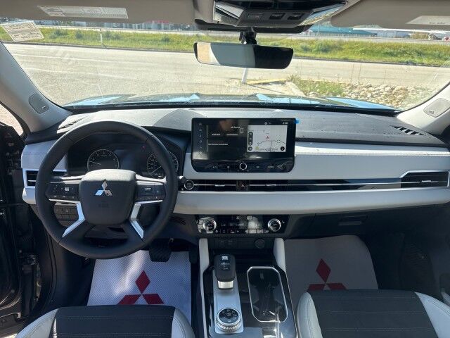 2026 Mitsubishi Outlander LE Whitecourt AB