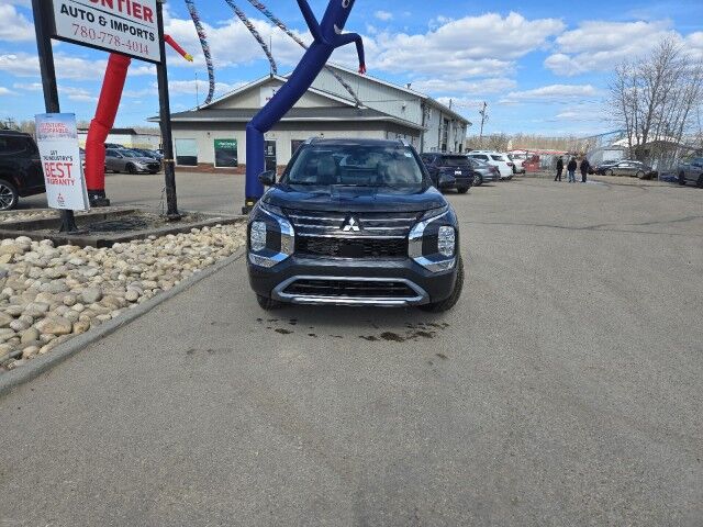 2026 Mitsubishi Outlander LE Whitecourt AB