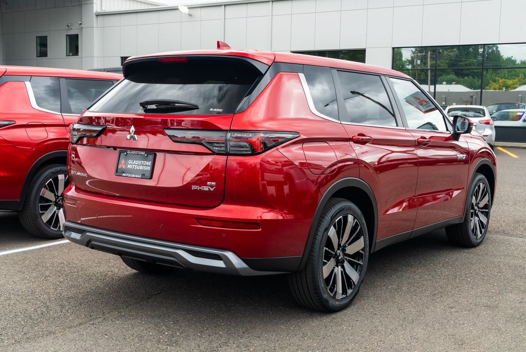 2026 Mitsubishi Outlander PHEV SE Milwaukie OR