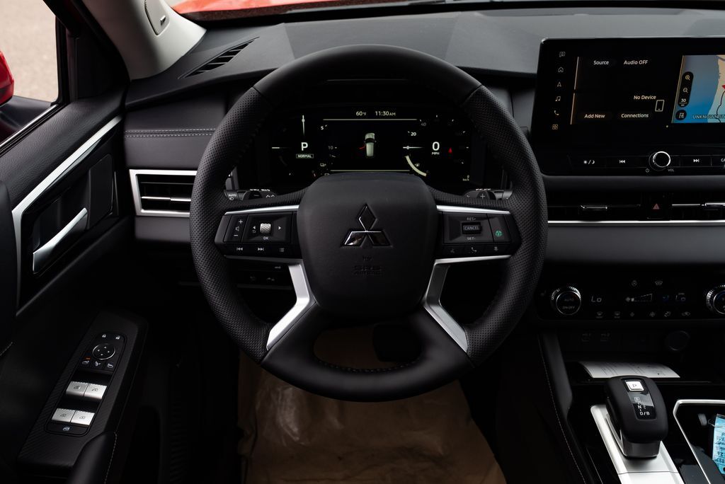 2026 Mitsubishi Outlander PHEV SE Milwaukie OR
