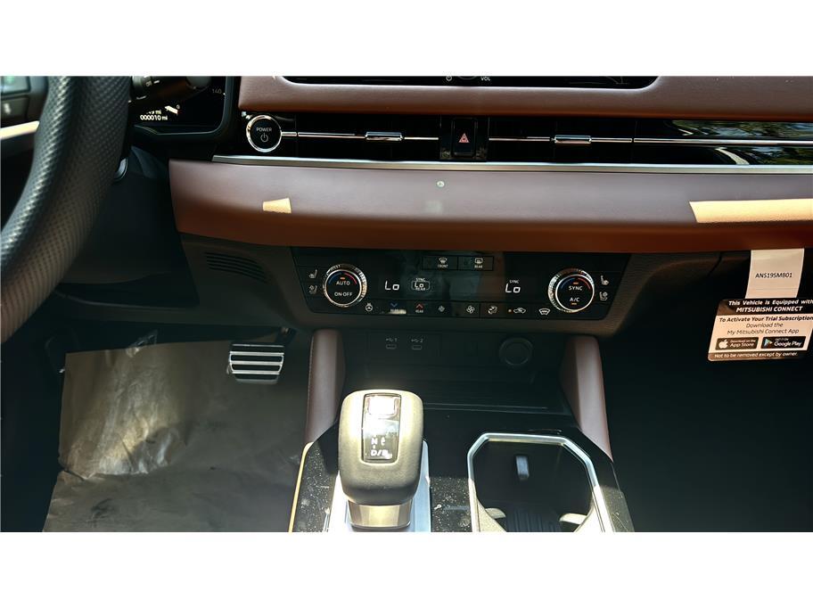 2026 Mitsubishi Outlander PHEV SEL Sport Utility 4D Folsom CA