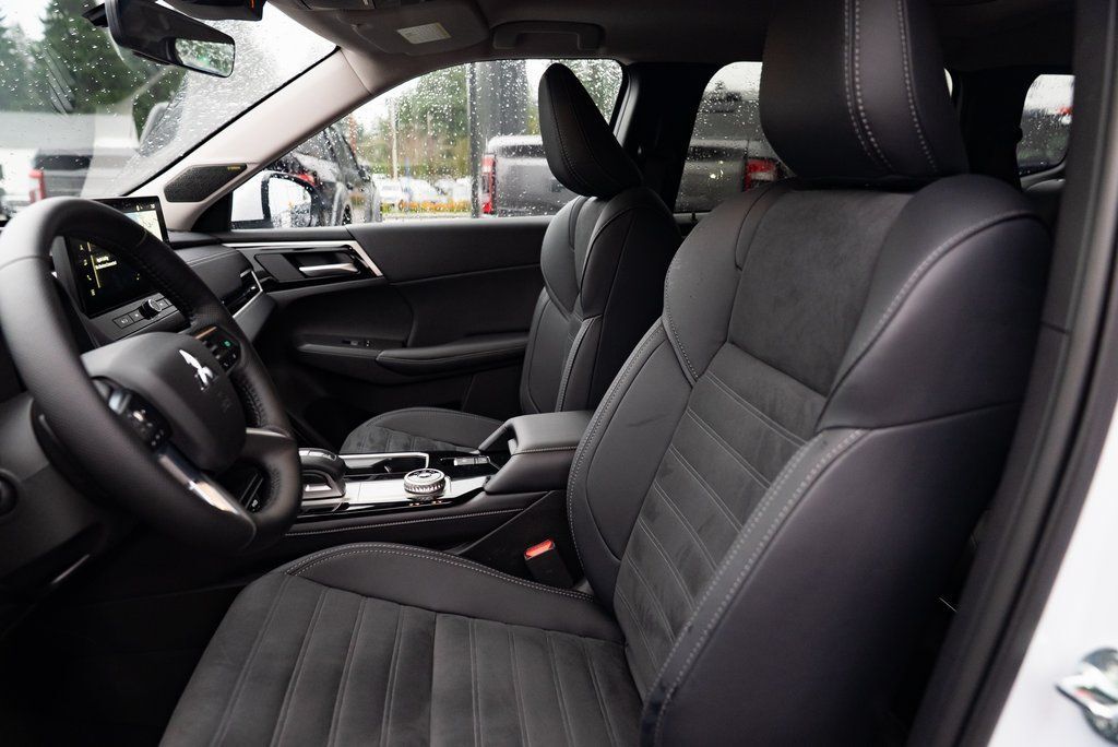 2026 Mitsubishi Outlander SE Milwaukie OR