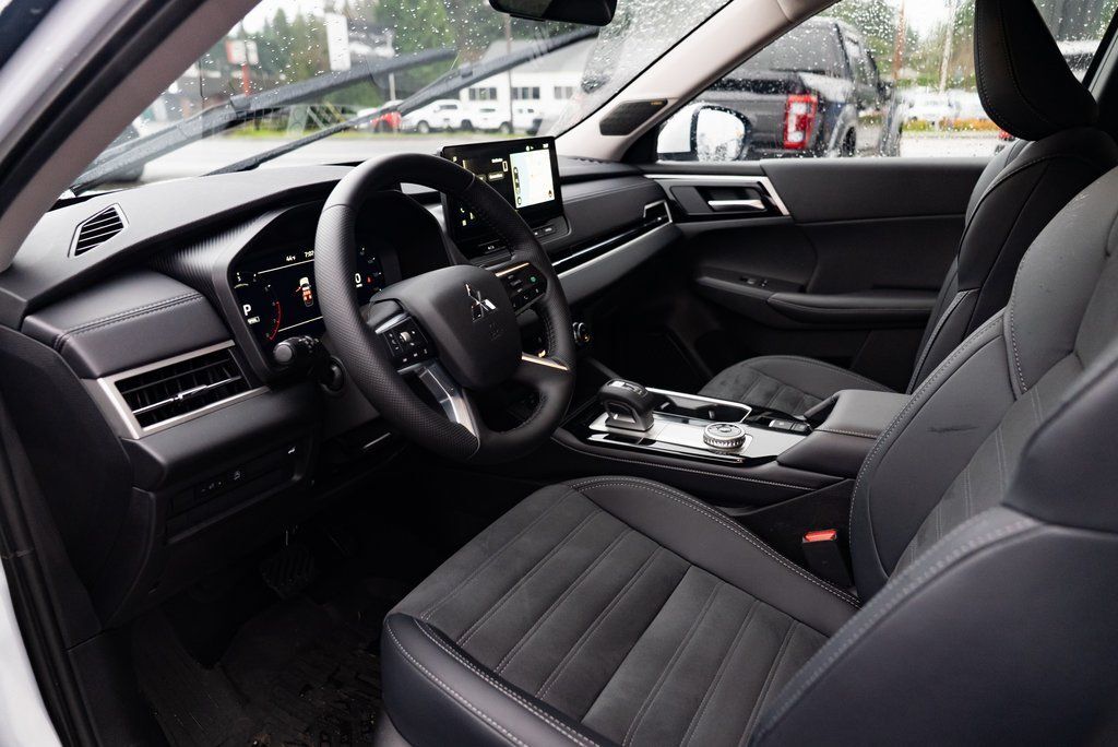 2026 Mitsubishi Outlander SE Milwaukie OR