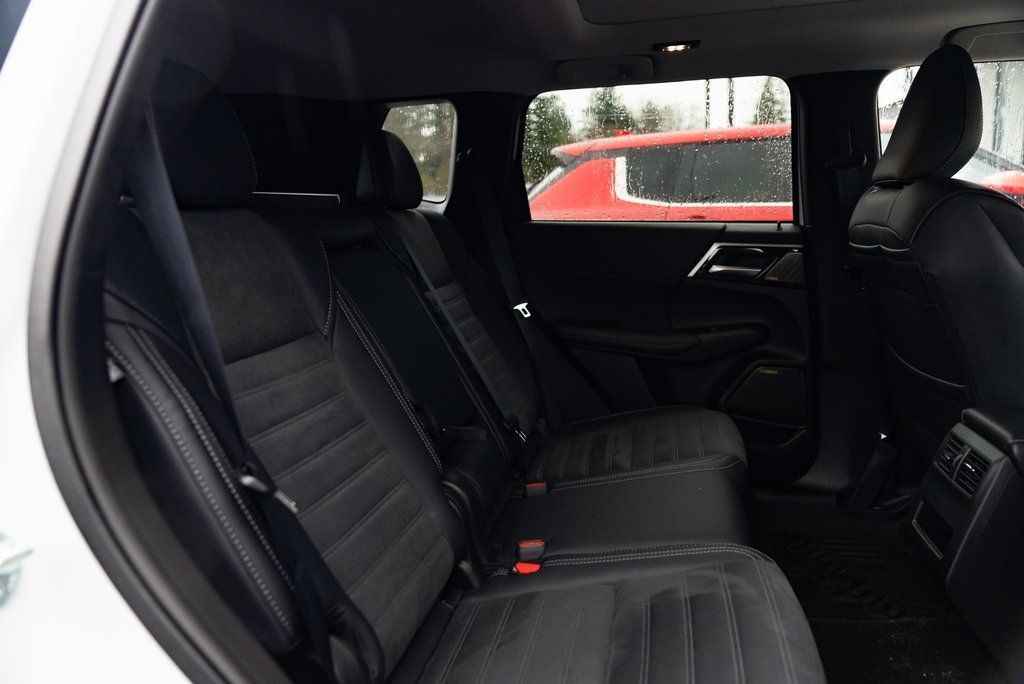 2026 Mitsubishi Outlander SE Milwaukie OR