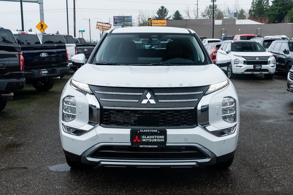 2026 Mitsubishi Outlander SE Milwaukie OR