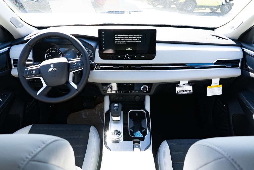 2026 Mitsubishi Outlander SE Milwaukie OR