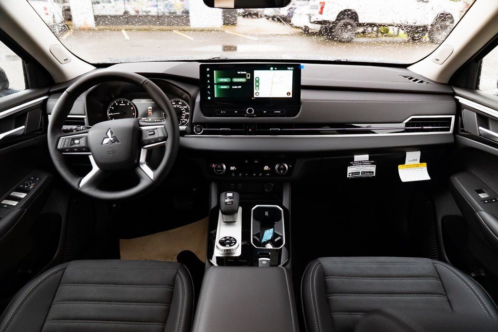 2026 Mitsubishi Outlander SE Milwaukie OR