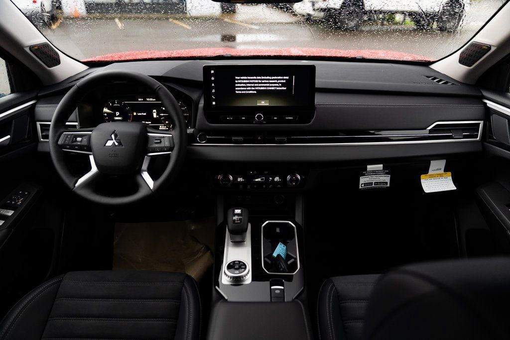 2026 Mitsubishi Outlander SE Milwaukie OR