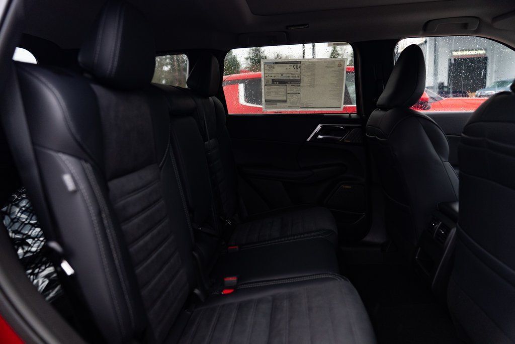 2026 Mitsubishi Outlander SE Milwaukie OR