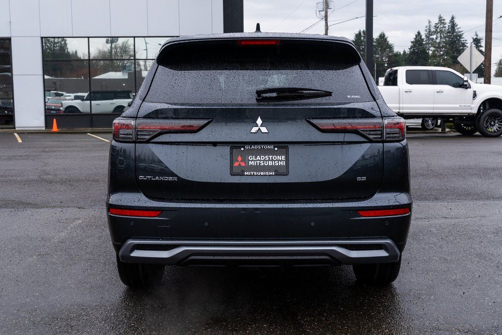 2026 Mitsubishi Outlander SE Milwaukie OR