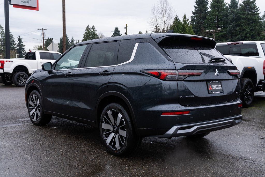 2026 Mitsubishi Outlander SE Milwaukie OR