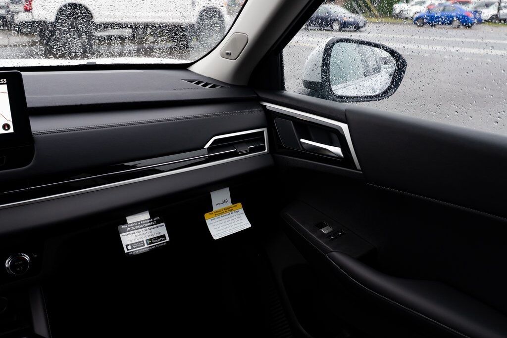 2026 Mitsubishi Outlander SE Milwaukie OR