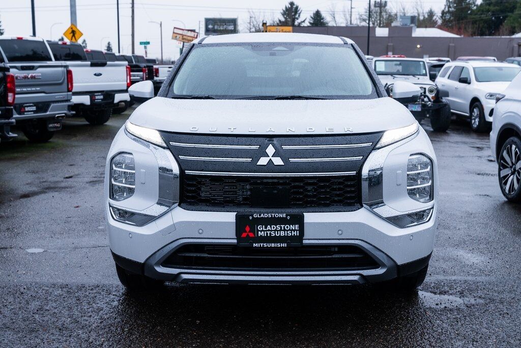 2026 Mitsubishi Outlander SE Milwaukie OR
