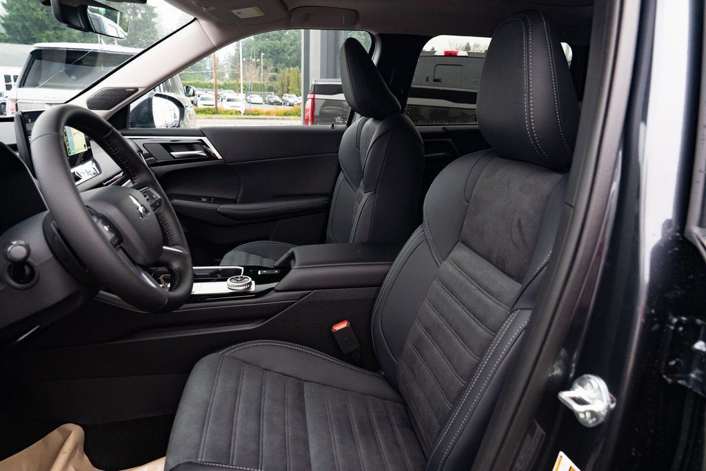 2026 Mitsubishi Outlander SE Milwaukie OR