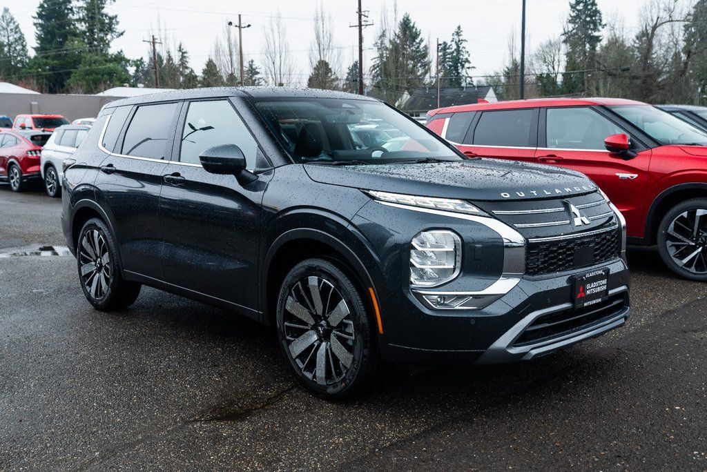 2026 Mitsubishi Outlander SE