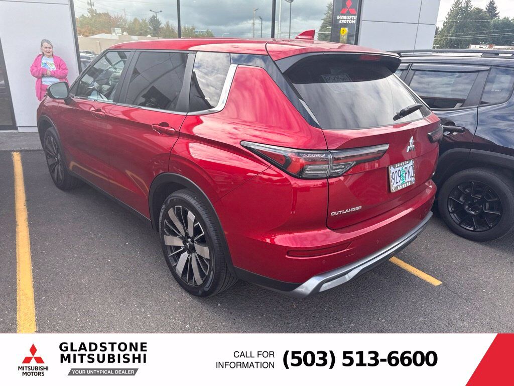 2026 Mitsubishi Outlander SE Milwaukie OR